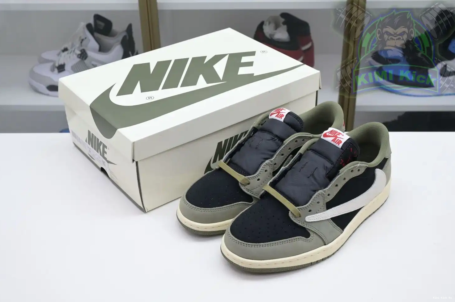Kimikick Jordan Air Travis 7.0 Jordan OG Low Scott x 1 0702